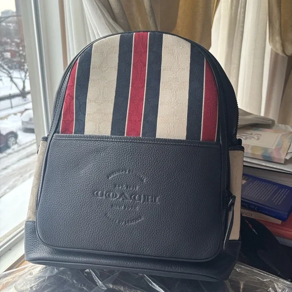 EUC COACH Thompson Backpack, Navy/Light Burgundy/Cream $325 - Picture 1 of 9